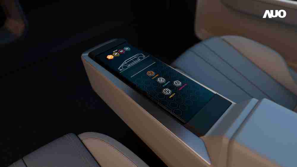 尊龙z6以人性化设计打造多变形态中控显示(Morphing Center Control)，，，，不使用时仅平面显示信息，，，，进行操作时，，，显示器则会动态隆起，，，转变成3D实体按钮，，并有触觉回馈，，，展示人机互动新体验